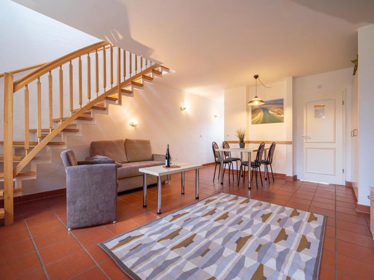 Feriendorf Rugana - Budget Appartement mit 2 Schlafzimmern und Terrasse A26 Dranske Exterior foto